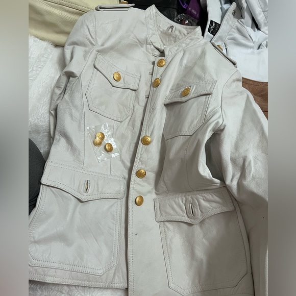 Wilson leather Nehru style jacket. White with gold button - Picture 3 of 6